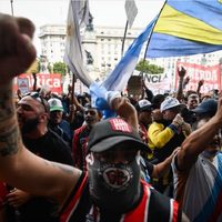 Un concejal de Neuquén repudió la represión en la marcha de los jubilados en el Congreso Nacional