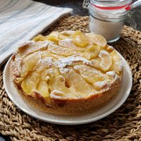 Torta de manzana con avena: una receta de 5 ingredientes y lista en pocos minutos