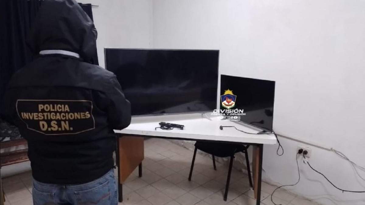 Policía de Centenario. Fuente: (Policía de Neuquén)