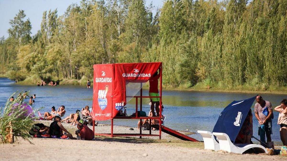 Puesto de guardavidas en Neuquén Capital. Fuente: (Twitter)