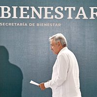 Fallan los programas sociales de la 4T