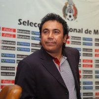 Exjugador del Atlético de Madrid tunde a Hugo Sánchez: "el peor compañero, traicionero y desleal"