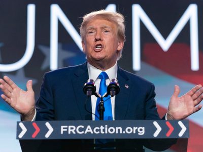 Juez de NY impone a Trump una multa de 454 millones de dólares por fraude