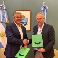Vaca Muerta: Pampa Energía renueva su aporte al programa de becas Gregorio Álvarez