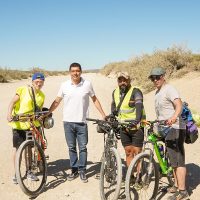 "Con un poco de imaginación", Marcos Koopmann ayudó a tres ciclistas en la ruta