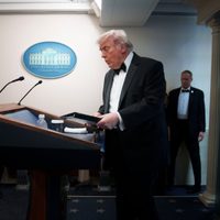 Tras el intento de atentado, Trump pide que se apruebe su faraónico salón de baile