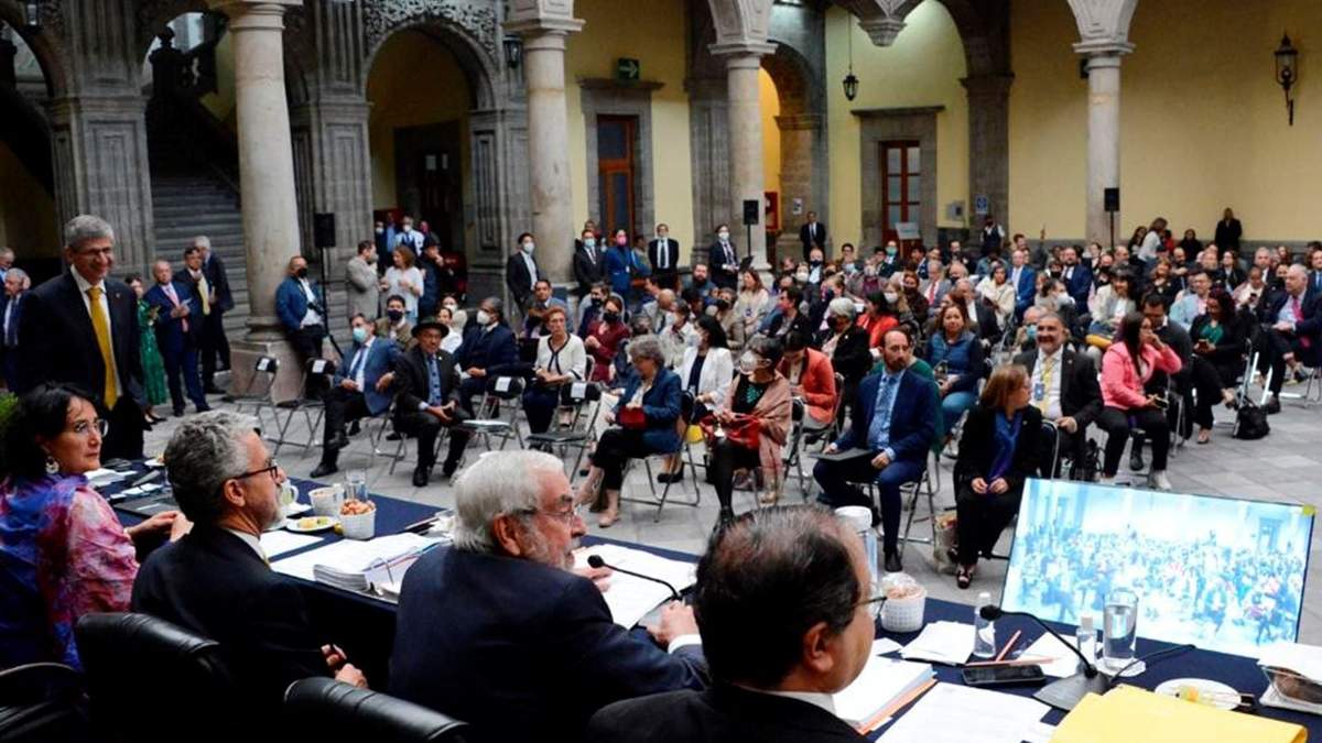 Sesión del Consejo Universitario