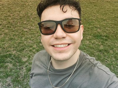 Raymix agradece a AMLO por recomendar su cumbia; esto opina de los corridos tumbados