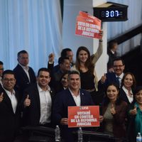 Alito Moreno denuncia amenazas y sobornos a priistas para que avalen la reforma judicial