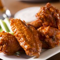 La receta de alitas de pollo al estilo coreano que se hace en sencillos pasos