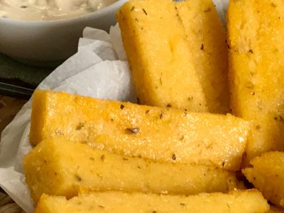 Bastoncitos de polenta: crujientes, deliciosos y muy rápidos de hacer en casa para picotear