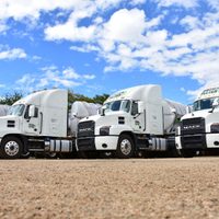 Los prestanombres detrás del huachicol fiscal