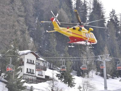 Avalancha mata a dos montañistas en los Alpes