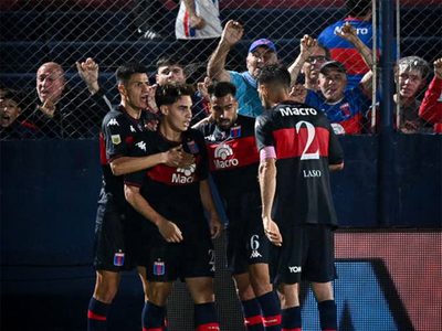 Tigre empató ante Barracas Central y... sí, hubo "polémica"