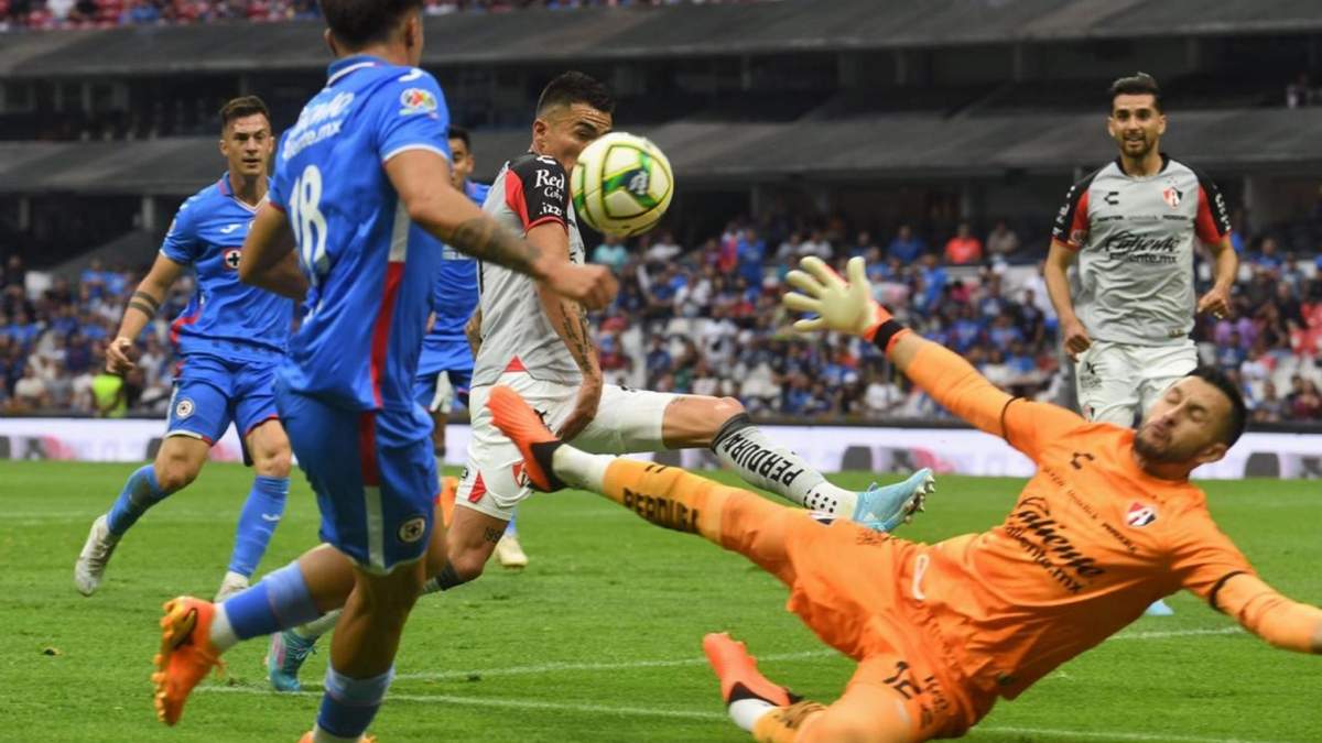 Atlas vence 1-0 a Cruz Azul