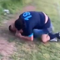 Alcalde de Tochtepec, Puebla, desata pelea campal (video)