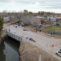 Inauguran el puente de calle Leguizamón tras un año y cuatro meses de obras