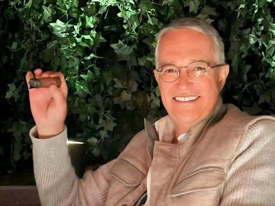 Salinas Pliego debe 63 mil mdp al SAT en impuestos