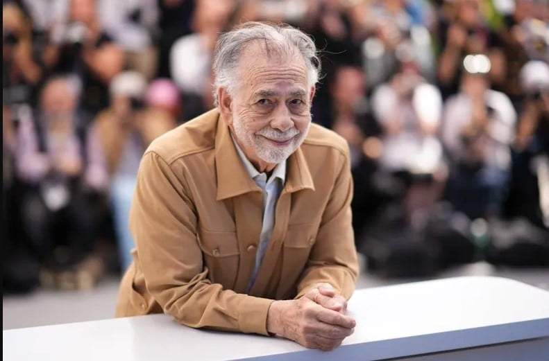 El director Francis Ford Coppola posa para retratos durante la promoción de "Megalopolis", en la 77a edición del Festival de Cine de Cannes en Francia