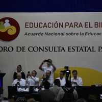 AMLO defiende su propuesta de designar a un coordinador del gobierno federal en cada entidad
