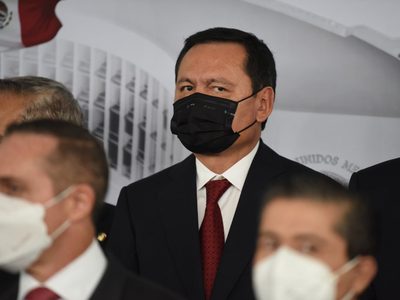 PRI entrega a SCJN firmas para promover acción de inconstitucionalidad contra Ley de Hidrocarburos