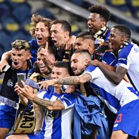 El Porto de 'Tecatito” Corona se proclama campeón de Portugal