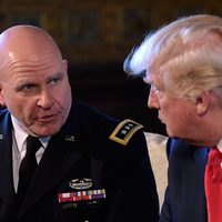 Trump nombra a 'experto en contrainsurgencia” como su nuevo asesor de Seguridad Nacional