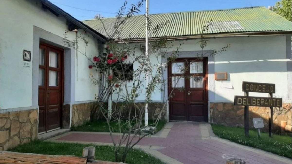 Concejales de Aluminé no cobrarán el aumento que habían aprobado días atrás. Fuente: (Minuto Neuquén)