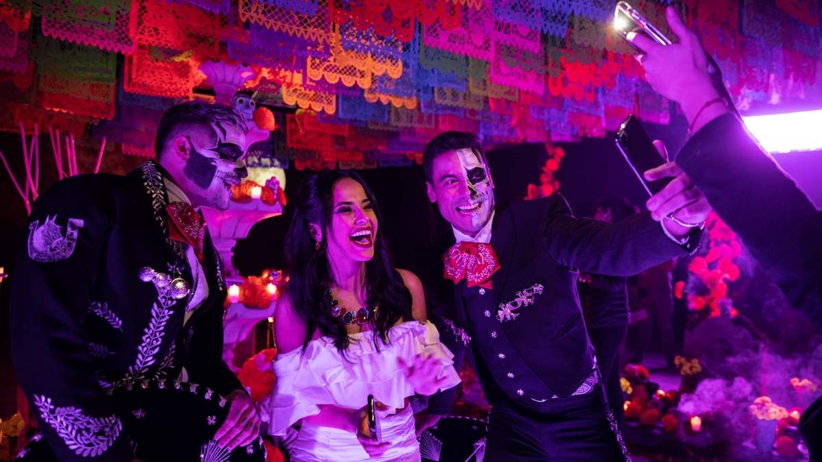 Carlos Rivera, Becky G y Pedro Capó. Fuente (Instagram)