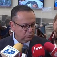 Germán Martínez presenta una solicitud de juicio político contra Yasmín Esquivel