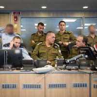 A pesar de las críticas, Israel dice que busca una victoria "total"