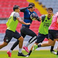 La maroma por los Gallos Blancos