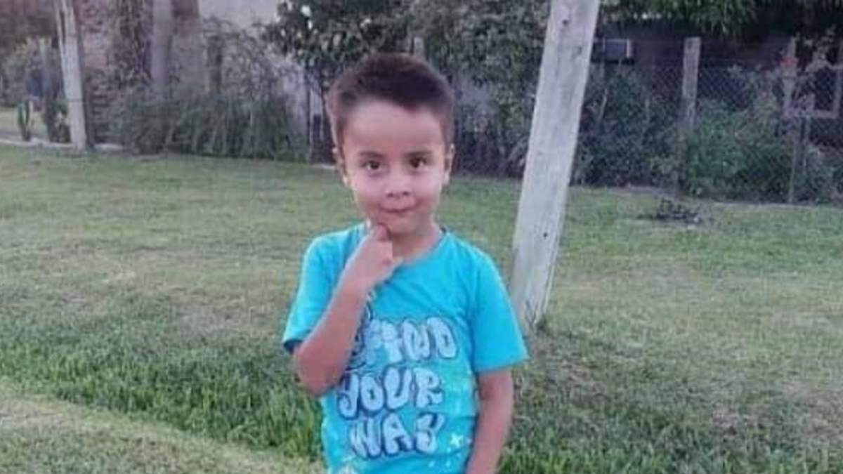 Loan Peña desapareció tras ir a buscar naranjas con unos familiares. Fuente: (X)
