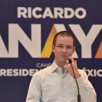 Por mi Madre! Anaya y Monsiváis