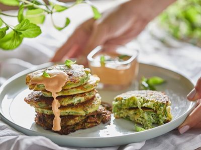 Medallones de zucchini y batata: vas a amar esta receta para una comida exprés y nutritiva