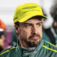 Explotó contra su equipo: el enojo de Fernando Alonso durante las prácticas en Abu Dabi