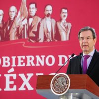 Esteban Moctezuma afirmó que la vuelta a clases será solo cuando sea seguro