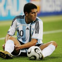 “Mirá lo que sos”: el insólito cruce de Juan Román Riquelme con un futbolista paraguayo