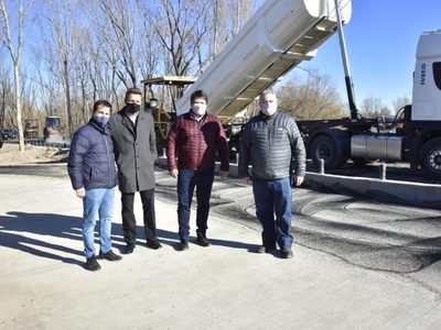Mariano Gaido recorrió los avances en las obras del Paseo Limay