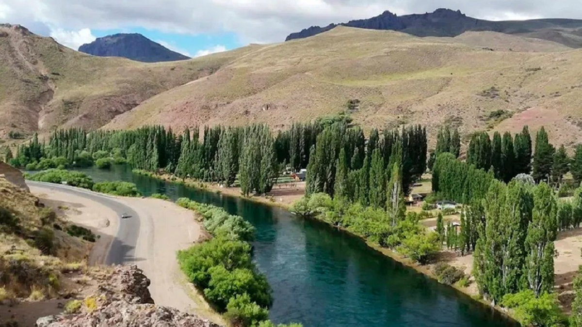 Villa Llanquín. Fuente: (Noticias Argentinas)