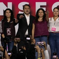 Morena elige a Luisa María Alcalde como nueva líder; hijo de AMLO, secretario de Organización