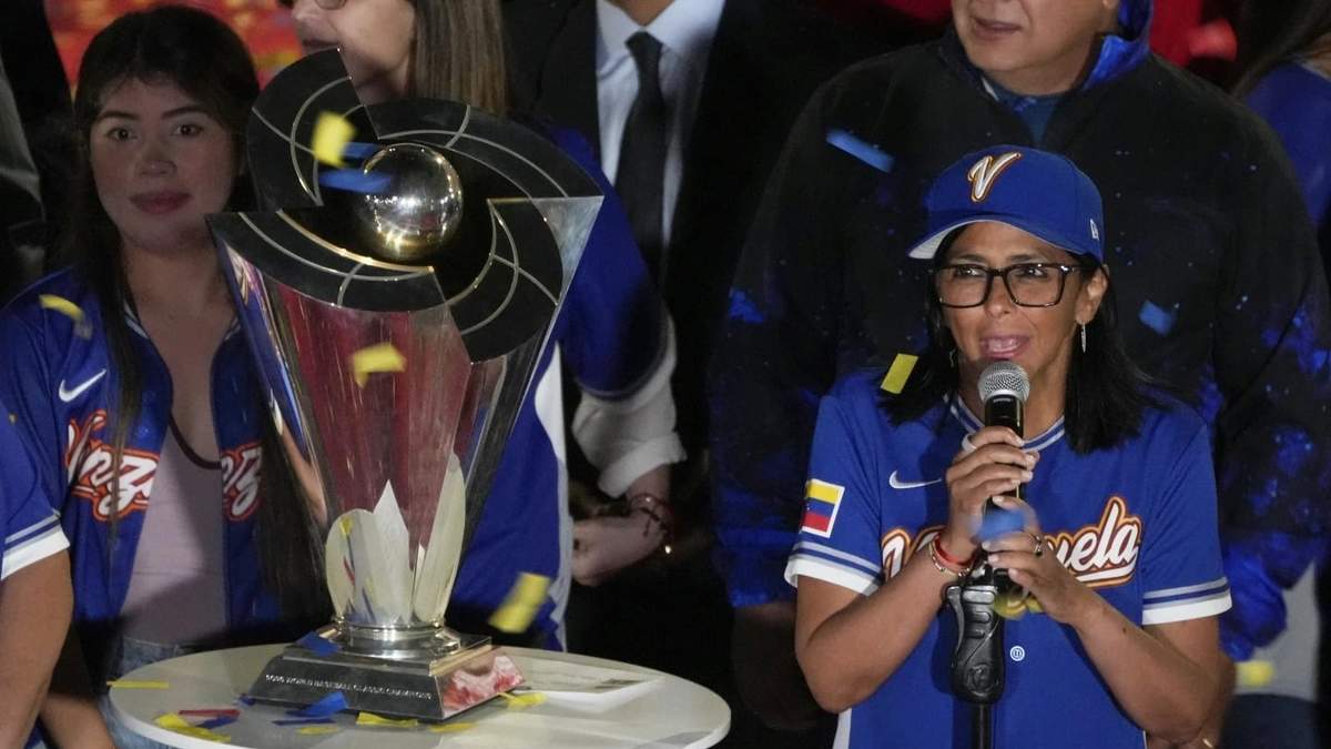 Estados Unidos levanta las sanciones contra Delcy Rodríguez, presidenta interina de Venezuela