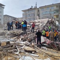 Un sismo de 5.9 remece el este de Turquía (Video)