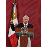 AMLO descarta suspender ceremonia del Grito por la pandemia