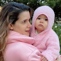 Dejó todo: rodeada de juguetes, Lila no pudo resistirse y desató carcajadas de Violeta Urtizberea