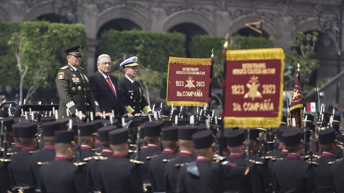 AMLO y las Fuerzas Armadas