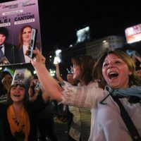 Milei, el “anarcocapitalista” estilo Trump que hace girar a Argentina a la extrema derecha