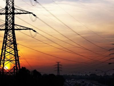 FUNDELEC: la demanda de energía eléctrica registró un descenso del 7% interanual en febrero