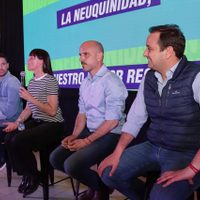 Corroza afirmó que defender el modelo neuquino "es esencial” tras reunirse con jóvenes vecinos