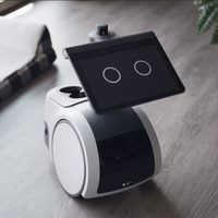 Astro, el nuevo robot autónomo con cámara de Amazon que funciona con Alexa
